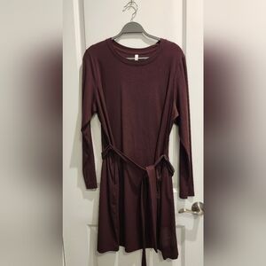 Elegant Long Sleeve Burgundy Dress